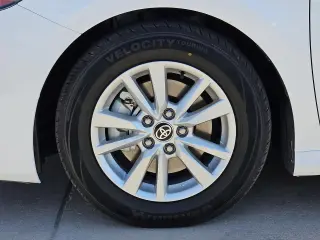 Toyota Camry 2025 SE 4dr Sedán
