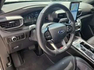 Ford Explorer 2023 AWD ST 4dr SUV