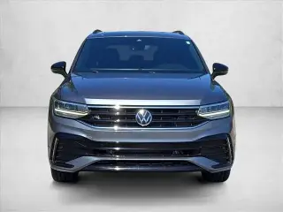 Volkswagen Tiguan 2022 SE R-Line Black 4dr SUV