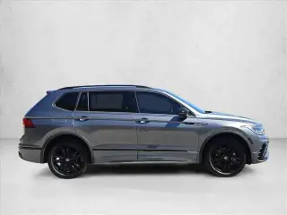 Volkswagen Tiguan 2022 SE R-Line Black 4dr SUV