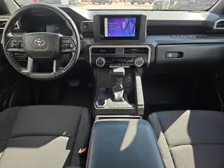 Toyota Tacoma 2025 4x2 SR 4dr Double Cab 5.0 ft SB