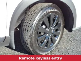 Nissan Kicks Play 2025 S 4dr Crossover