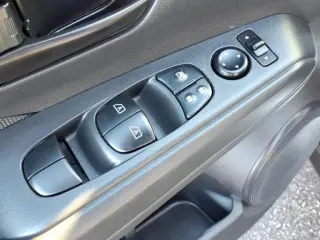 Nissan Kicks Play 2025 S 4dr Crossover