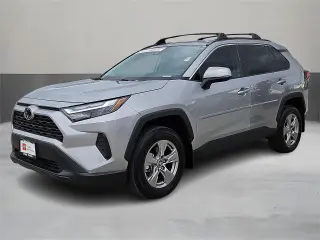 Toyota RAV4 2025 XLE 4dr SUV