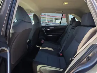 Toyota RAV4 2025 XLE 4 SUV