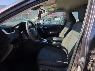 Toyota RAV4 2025 XLE 4 SUV