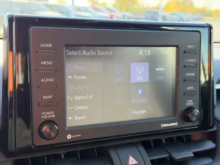 Toyota RAV4 2022 AWD LE 4dr SUV