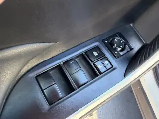 Toyota RAV4 2022 AWD LE 4dr SUV