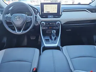 Toyota RAV4 2025 XLE Premium 4 SUV