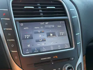 Lincoln Nautilus 2020 AWD Reserve 4dr SUV