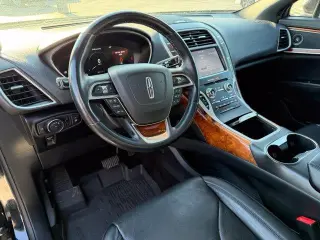 Lincoln Nautilus 2020 AWD Reserve 4dr SUV