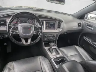 Dodge Charger 2022 SXT Sedán de 4 puertas