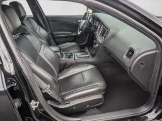 Dodge Charger 2022 SXT Sedán de 4 puertas