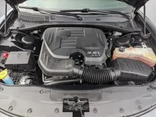 Dodge Charger 2022 SXT Sedán de 4 puertas