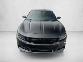 Dodge Charger 2022 SXT Sedán de 4 puertas