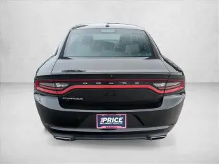 Dodge Charger 2022 SXT Sedán de 4 puertas