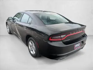 Dodge Charger 2022 SXT Sedán de 4 puertas