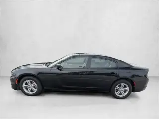 Dodge Charger 2022 SXT Sedán de 4 puertas