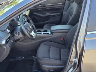 Nissan Altima 2026 2.5 SV 4dr Sedán