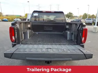 GMC Sierra 1500 2025 4x4 SLT 4dr Crew Cab 5.8 ft. SB