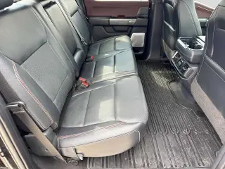 Ford F-150 2023 4x4 Lariat 4dr SuperCrew 5.5 ft. SB