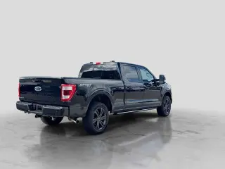 Ford F-150 2023 4x4 Lariat 4dr SuperCrew 5.5 ft. SB