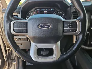 Ford Expedition 2024 4x4 XLT 4dr SUV