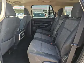 Ford Expedition 2024 4x4 XLT 4dr SUV