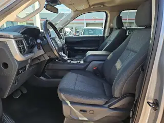 Ford Expedition 2024 4x4 XLT 4dr SUV
