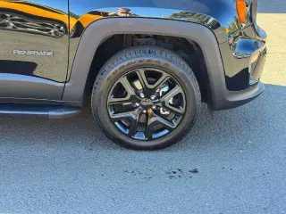 Jeep Renegade 2023 4x4 Altitude 4dr SUV
