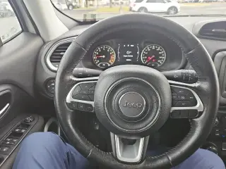 Jeep Renegade 2020 4x4 Latitude 4dr SUV