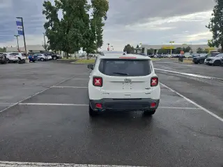 Jeep Renegade 2020 4x4 Latitude 4dr SUV