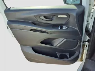 Mercedes-Benz Metris 2023 Cargo 3dr 135 WB Mini-Van