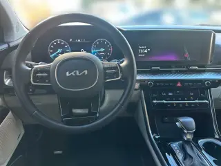 Kia Carnival 2024 SX Prestige 4dr Mini-Van