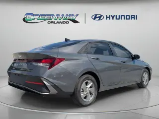 Hyundai ELANTRA 2026 SE 4dr Sedán