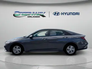 Hyundai ELANTRA 2026 SE 4dr Sedán