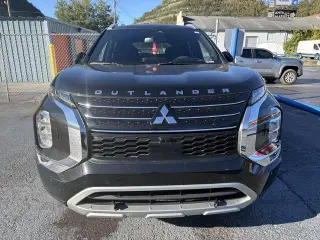 Mitsubishi Outlander 2023 AWD SE 4dr SUV