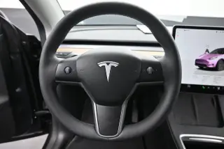 Tesla Model Y 2024 Long Range 4dr Crossover