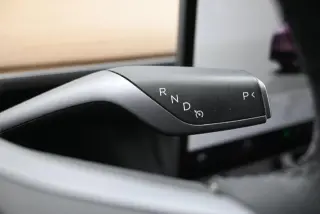 Tesla Model Y 2024 Long Range 4dr Crossover