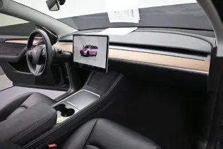 Tesla Model Y 2024 Long Range 4dr Crossover