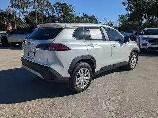 Toyota Corolla Cross 2026 L 4dr Crossover