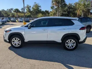 Toyota Corolla Cross 2026 L 4dr Crossover