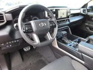 Toyota Tundra 2024 4x4 SR5 4dr CrewMax Cab Pickup SB