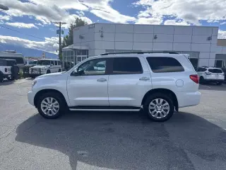 2013 Toyota Sequoia
