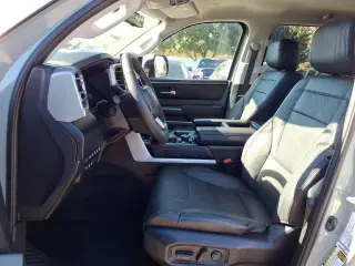 Toyota Tundra 2024 4x4 SR5 4dr CrewMax Cab Pickup SB