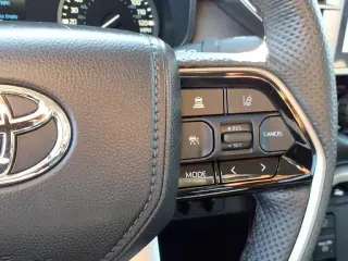 Toyota Tundra 2024 4x4 SR5 4dr CrewMax Cab Pickup SB