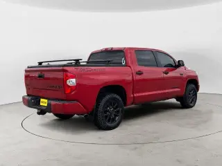 Toyota Tundra 2017 4x4 TRD Pro 4dr CrewMax Cab Pickup SB (5.7L V8)