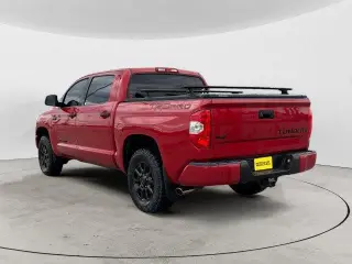 Toyota Tundra 2017 4x4 TRD Pro 4dr CrewMax Cab Pickup SB (5.7L V8)