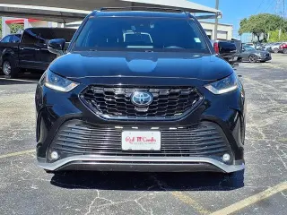 Toyota Highlander 2024 AWD LE 4dr SUV
