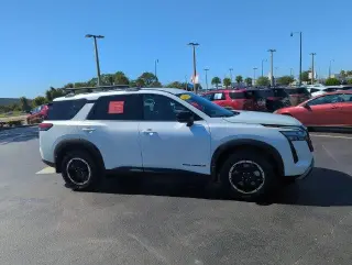 Nissan Pathfinder 2026 AWD Rock Creek 4dr SUV